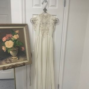 Vintage Cream/Ivory 70’s Wedding Dress